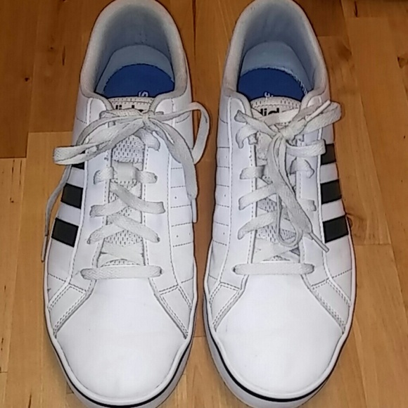 Adidas - Picture 3 of 4